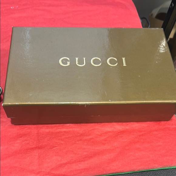 Gucci Brown Wallet on Chain - Picture 9 of 9